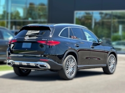 Mercedes-Benz GLC GLC 300 4MATIC SUV 2026