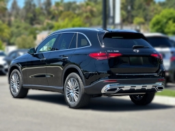 Mercedes-Benz GLC GLC 300 4MATIC SUV 2026