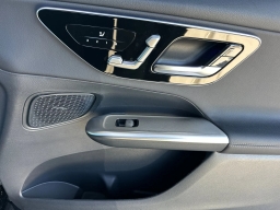 Mercedes-Benz GLC GLC 300 4MATIC SUV 2026