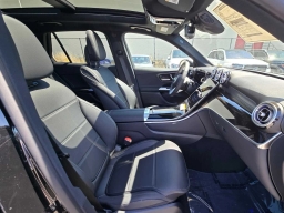 Mercedes-Benz GLC GLC 300 4MATIC SUV 2026