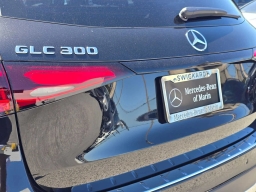 Mercedes-Benz GLC GLC 300 4MATIC SUV 2026