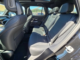 Mercedes-Benz GLC GLC 300 4MATIC SUV 2026
