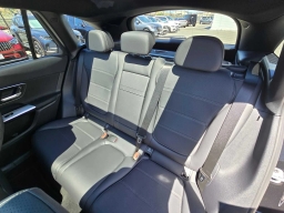 Mercedes-Benz GLC GLC 300 4MATIC SUV 2026