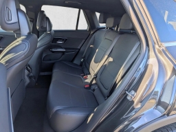 Mercedes-Benz GLC GLC 300 4MATIC SUV 2026