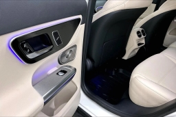 Mercedes-Benz GLC GLC 300 4MATIC SUV 2026