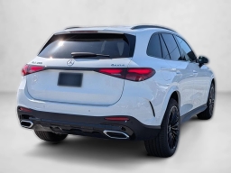 Mercedes-Benz GLC GLC 300 4MATIC SUV 2026