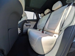 Mercedes-Benz GLC GLC 300 4MATIC SUV 2026
