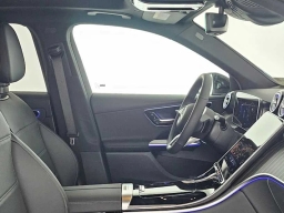 Mercedes-Benz GLC GLC 300 4MATIC SUV 2026