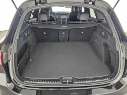 Mercedes-Benz GLC GLC 300 4MATIC SUV 2026