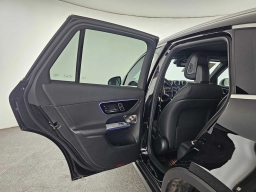 Mercedes-Benz GLC GLC 300 4MATIC SUV 2026