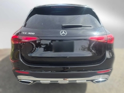 Mercedes-Benz GLC GLC 300 4MATIC SUV 2026