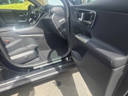 Mercedes-Benz GLC GLC 300 4MATIC SUV 2026