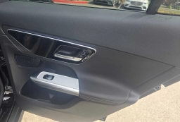 Mercedes-Benz GLC GLC 300 4MATIC SUV 2026