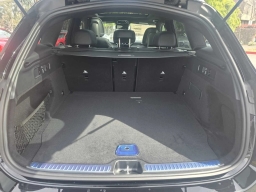 Mercedes-Benz GLC GLC 300 4MATIC SUV 2026