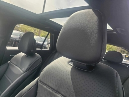 Mercedes-Benz GLC GLC 300 4MATIC SUV 2026