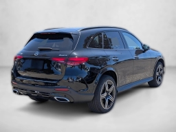 Mercedes-Benz GLC GLC 300 4MATIC SUV 2026