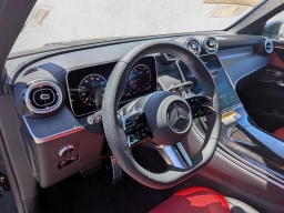 Mercedes-Benz GLC GLC 300 4MATIC SUV 2026