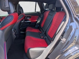 Mercedes-Benz GLC GLC 300 4MATIC SUV 2026