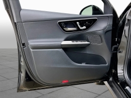 Mercedes-Benz GLC GLC 300 4MATIC SUV 2026