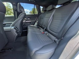 Mercedes-Benz GLC GLC 300 4MATIC SUV 2026