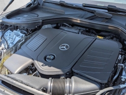 Mercedes-Benz GLC GLC 300 4MATIC SUV 2026