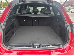 Mercedes-Benz GLC GLC 300 4MATIC SUV 2026
