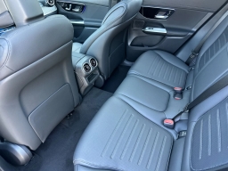 Mercedes-Benz GLC GLC 300 4MATIC SUV 2026