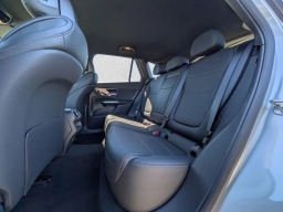 Mercedes-Benz GLC GLC 300 4MATIC SUV 2026