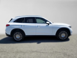 Mercedes-Benz GLC GLC 300 4MATIC SUV 2026