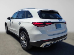 Mercedes-Benz GLC GLC 300 4MATIC SUV 2026
