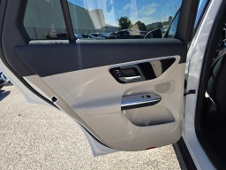 Mercedes-Benz GLC GLC 300 4MATIC SUV 2026