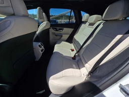 Mercedes-Benz GLC GLC 300 4MATIC SUV 2026