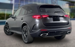 Mercedes-Benz GLC GLC 300 4MATIC SUV 2026