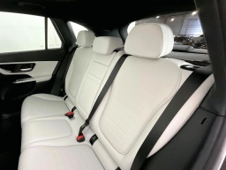 Mercedes-Benz GLC GLC 300 4MATIC SUV 2026