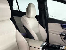 Mercedes-Benz GLC GLC 300 4MATIC SUV 2026