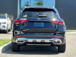 Mercedes-Benz GLC GLC 300 4MATIC SUV 2026