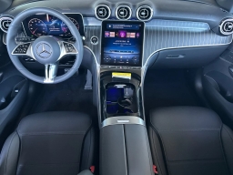 Mercedes-Benz GLC GLC 300 4MATIC SUV 2026