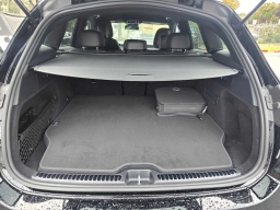 Mercedes-Benz GLC GLC 350e 4MATIC SUV 2026