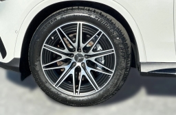 Mercedes-Benz GLC AMG GLC 43 4MATIC SUV 2025