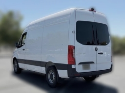Mercedes-Benz Sprinter Crew Van Standard Roof 4-Cyl Diesel 2500 Standard Roof I4 Diesel 144" RWD 2026