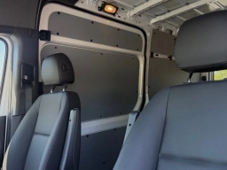 Mercedes-Benz Sprinter Crew Van Standard Roof 4-Cyl Diesel 2500 Standard Roof I4 Diesel 144" RWD 2026