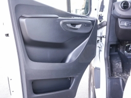 Mercedes-Benz Sprinter Crew Van Standard Roof 4-Cyl Diesel 2500 Standard Roof I4 Diesel 144" RWD 2026