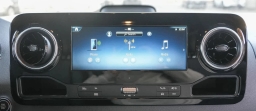 Mercedes-Benz Sprinter Crew Van Standard Roof 4-Cyl Diesel 2500 Standard Roof I4 Diesel 144" RWD 2026