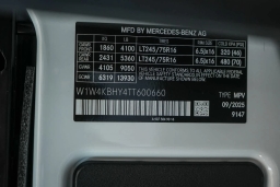 Mercedes-Benz Sprinter Crew Van Standard Roof 4-Cyl Diesel 2500 Standard Roof I4 Diesel 144" RWD 2026