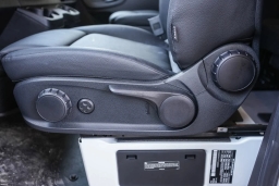 Mercedes-Benz Sprinter Crew Van Standard Roof 4-Cyl Diesel 2500 Standard Roof I4 Diesel 144" RWD 2026