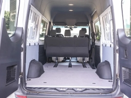 Mercedes-Benz Sprinter Crew Van Standard Roof 4-Cyl Diesel 2500 Standard Roof I4 Diesel 144" RWD 2026