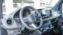 Mercedes-Benz Sprinter Crew Van Standard Roof 4-Cyl Diesel HO 2500 Standard Roof I4 Diesel HO 144" AWD 2026