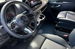 Mercedes-Benz Sprinter Crew Van High Roof 4-Cyl Diesel HO 2500 High Roof I4 Diesel HO 170" AWD 2026