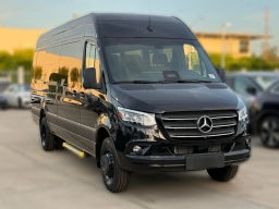 Mercedes-Benz Sprinter Cargo Van High Roof 4-Cyl Diesel HO 3500 High Roof I4 Diesel HO 170" Extended RWD 2026