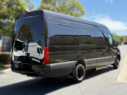 Mercedes-Benz Sprinter Cargo Van High Roof 4-Cyl Diesel HO 3500 High Roof I4 Diesel HO 170" Extended RWD 2026